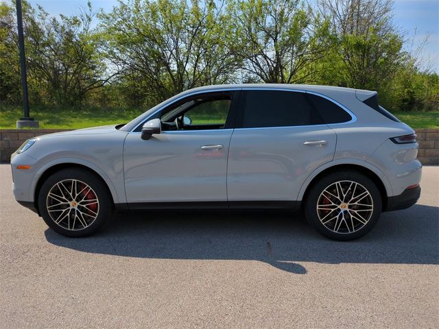 2024 Porsche Cayenne S