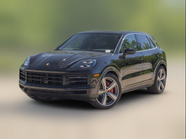 2024 Porsche Cayenne S