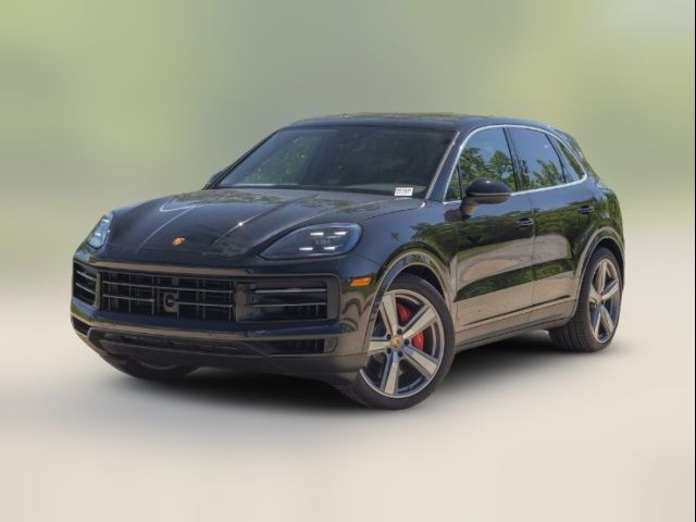 2024 Porsche Cayenne S