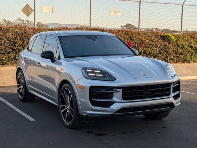 2024 Porsche Cayenne S