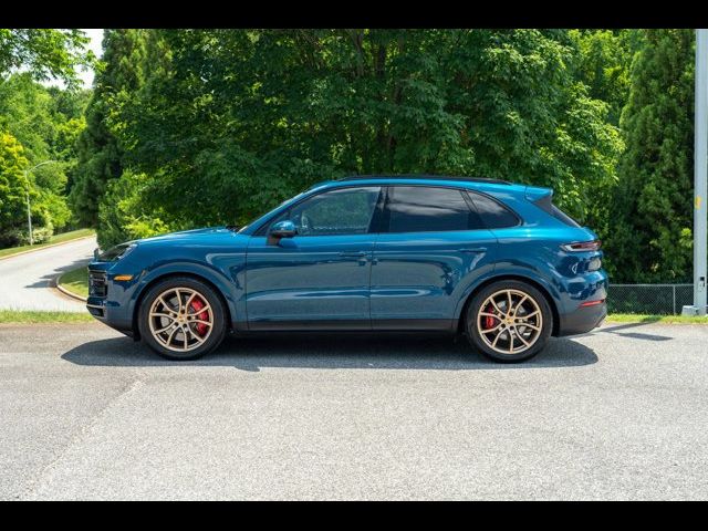 2024 Porsche Cayenne S