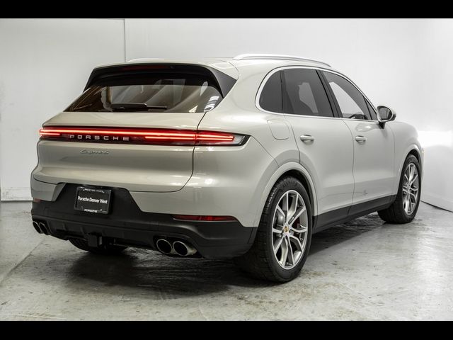 2024 Porsche Cayenne S