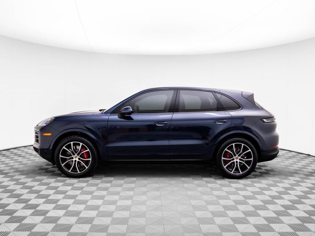 2024 Porsche Cayenne S