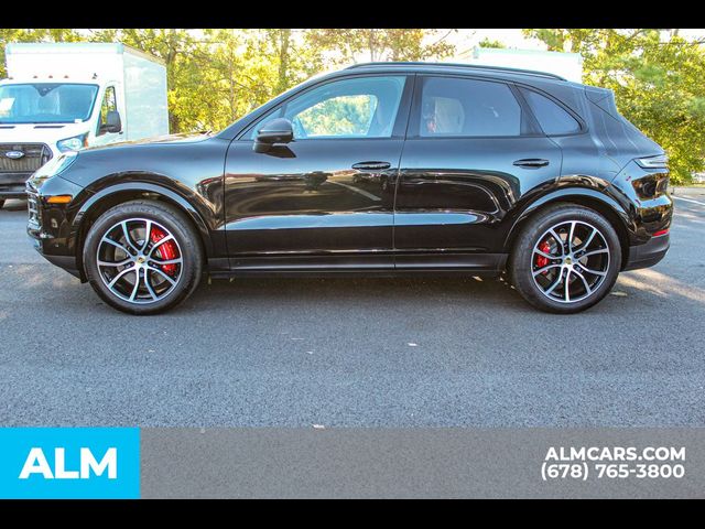 2024 Porsche Cayenne S