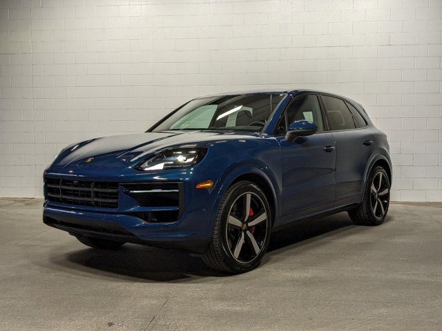 2024 Porsche Cayenne S