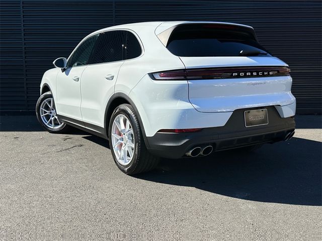 2024 Porsche Cayenne S