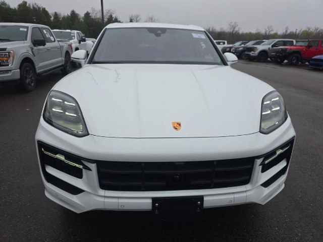 2024 Porsche Cayenne S