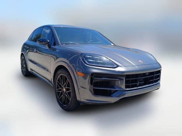 2024 Porsche Cayenne S
