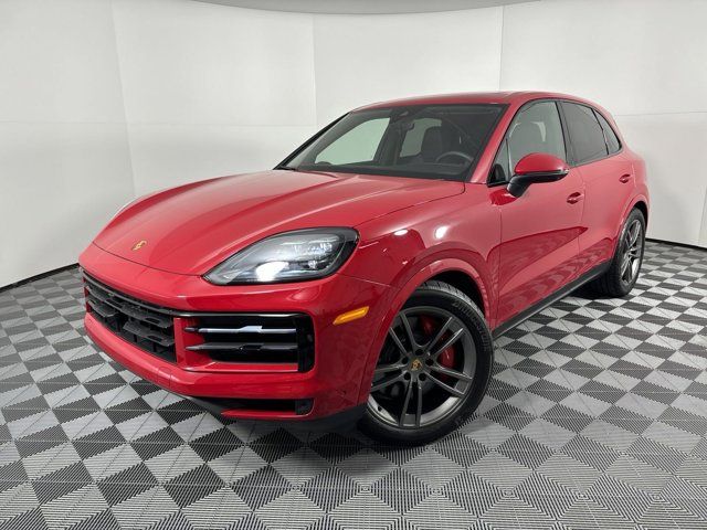 2024 Porsche Cayenne S