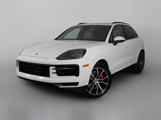 2024 Porsche Cayenne S