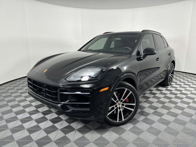 2024 Porsche Cayenne S