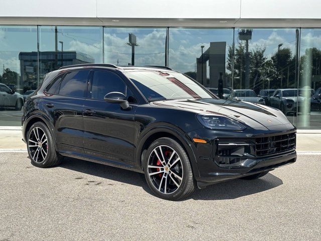 2024 Porsche Cayenne S