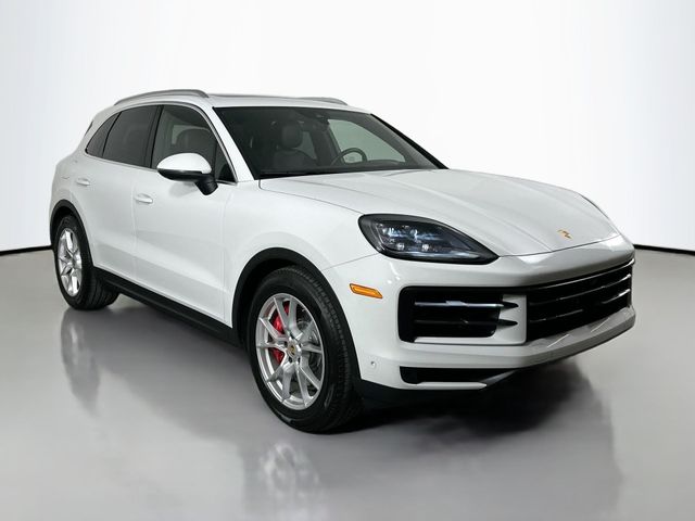 2024 Porsche Cayenne S