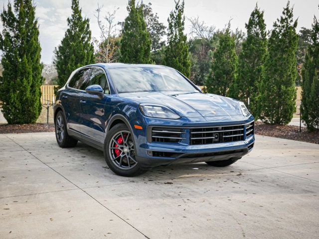 2024 Porsche Cayenne S