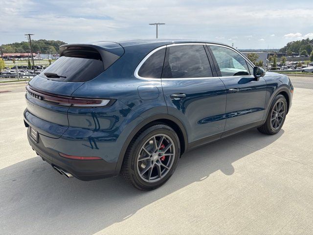 2024 Porsche Cayenne S