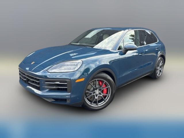 2024 Porsche Cayenne S