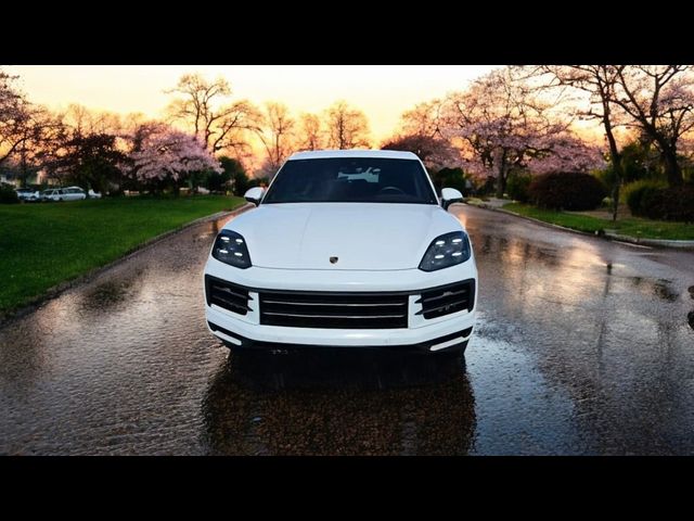 2024 Porsche Cayenne S