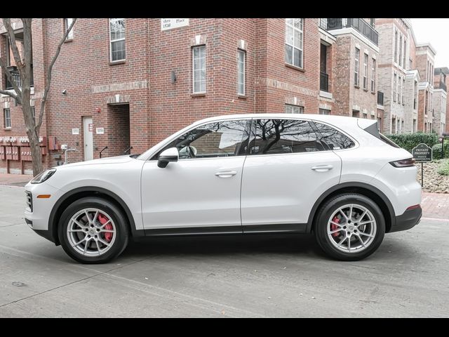 2024 Porsche Cayenne S