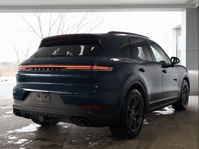 2024 Porsche Cayenne S