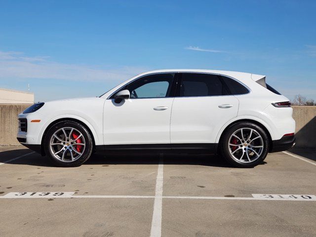 2024 Porsche Cayenne S