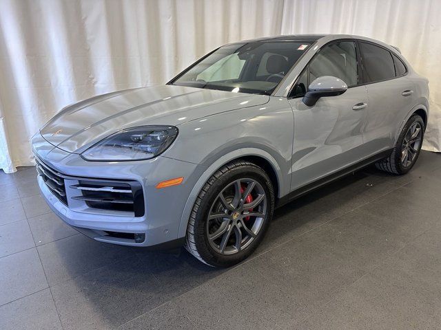 2024 Porsche Cayenne S