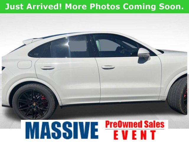 2024 Porsche Cayenne S