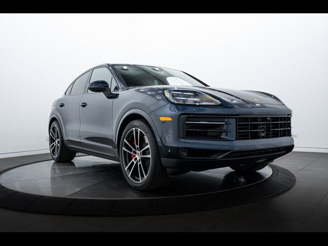 2024 Porsche Cayenne S