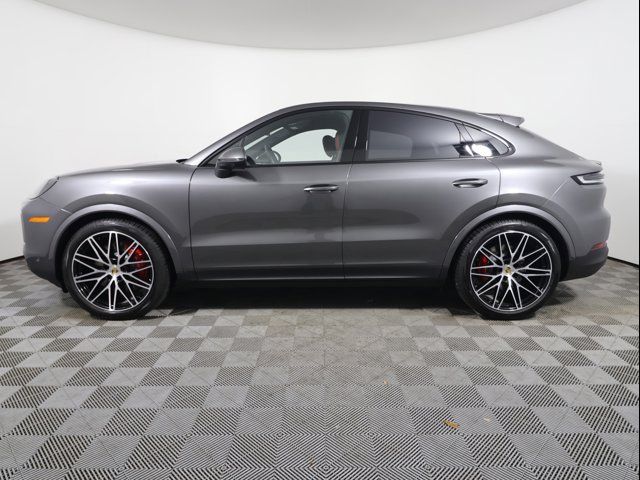 2024 Porsche Cayenne S