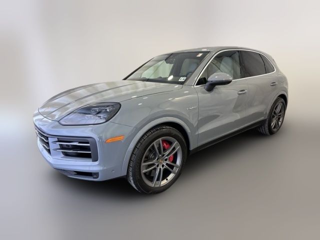 2024 Porsche Cayenne E-Hybrid S