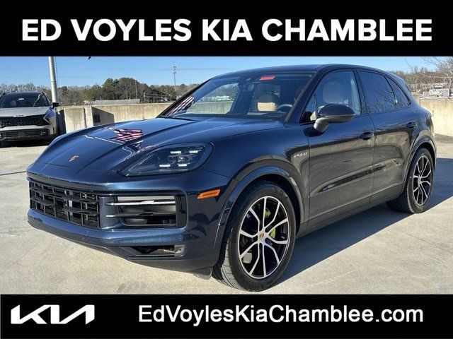 2024 Porsche Cayenne Turbo E-Hybrid