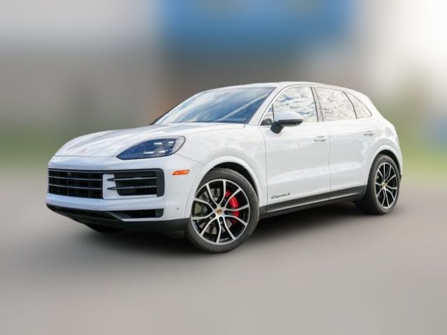 2024 Porsche Cayenne S