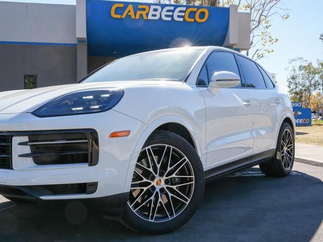 2024 Porsche Cayenne Base