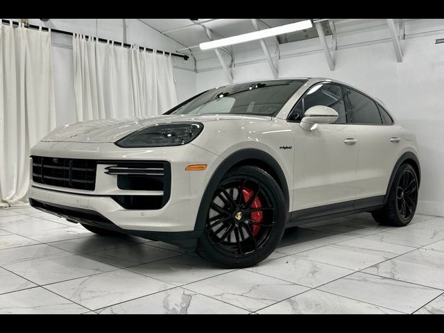 2024 Porsche Cayenne Turbo E-Hybrid