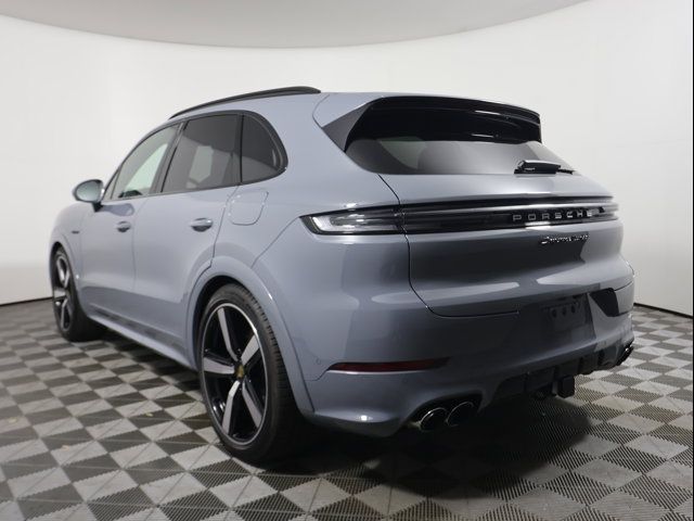 2024 Porsche Cayenne Turbo E-Hybrid