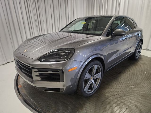 2024 Porsche Cayenne Base