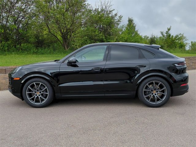 2024 Porsche Cayenne Base