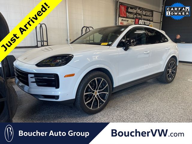 2024 Porsche Cayenne Base