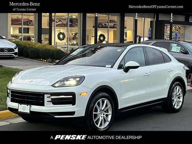 2024 Porsche Cayenne Base