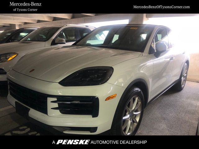 2024 Porsche Cayenne Base