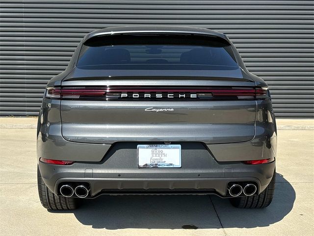 2024 Porsche Cayenne Base