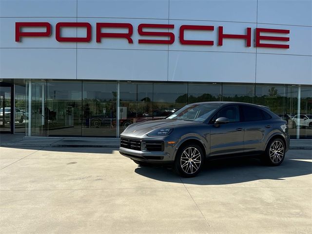 2024 Porsche Cayenne Base