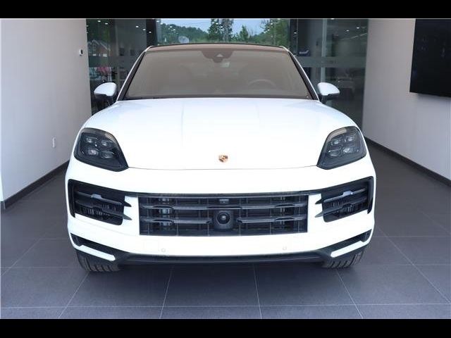 2024 Porsche Cayenne Base