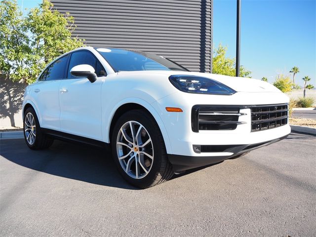 2024 Porsche Cayenne Base