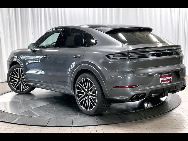 2024 Porsche Cayenne Base