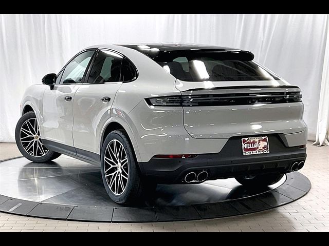 2024 Porsche Cayenne Base