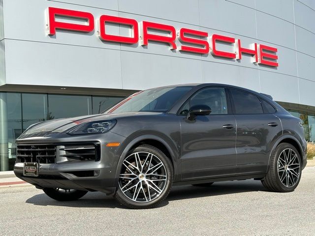 2024 Porsche Cayenne Base