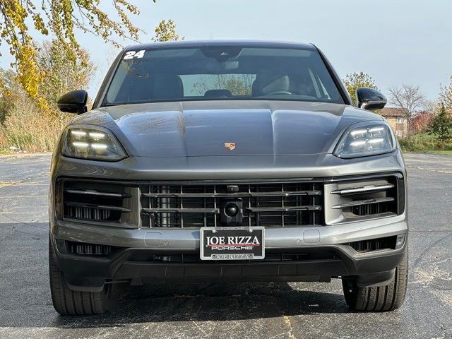 2024 Porsche Cayenne Base