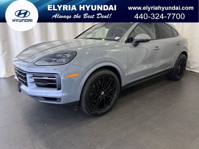 2024 Porsche Cayenne Base