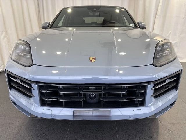 2024 Porsche Cayenne Base