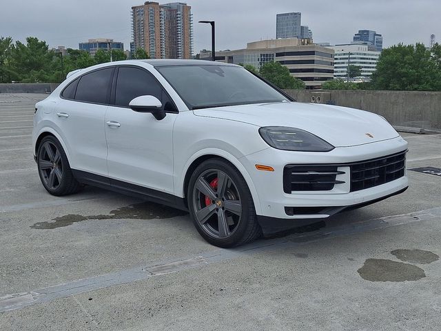 2024 Porsche Cayenne S